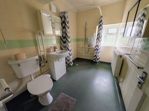 Photo 7- click for photo gallery